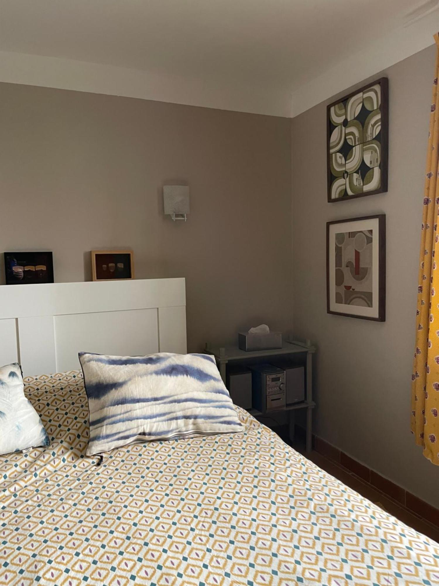 2 Appartements Calmes เฟรฌูส ภายนอก รูปภาพ